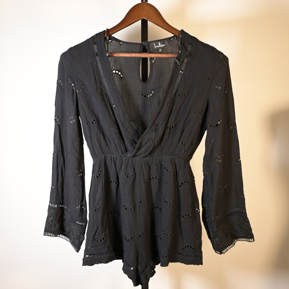 Lulus Black Eyelet Long Sleeve Romper V-Neck Boho Festival XS